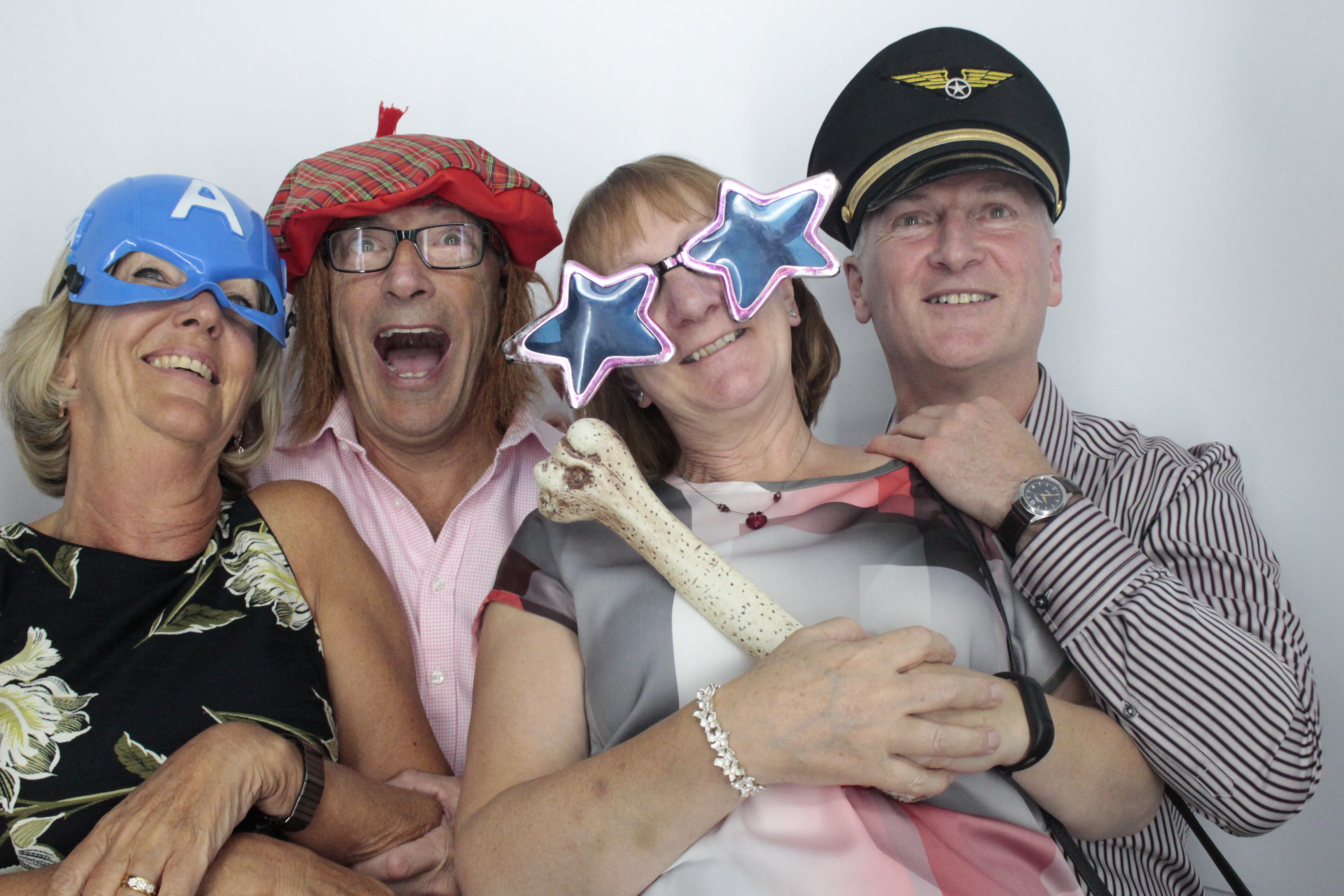 Helen & Rob | View more photos from the event at gallery.myphotoboothexperience.co.uk/u/MyPhotoBoothExperienceLtd/Helen-Rob